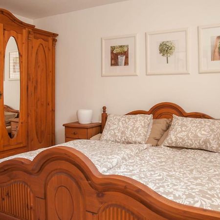 Appartement Apartman Železnice Extérieur photo