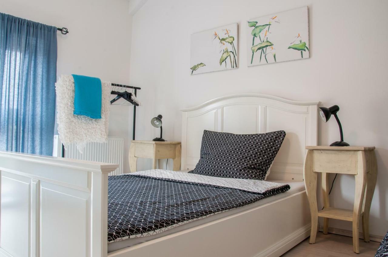 Appartement Apartman Železnice Extérieur photo