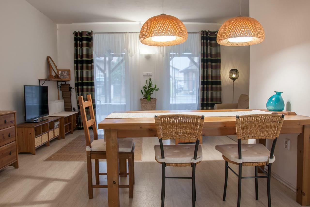 Appartement Apartman Železnice Extérieur photo
